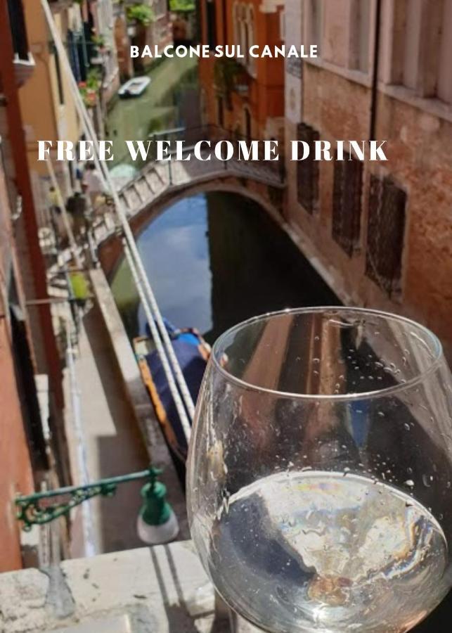 Balcone Sul Canale Venice Luaran gambar