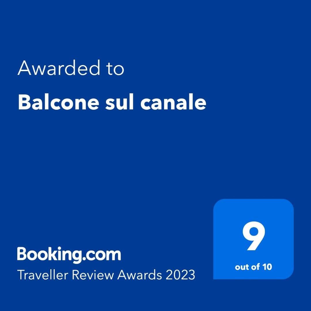Balcone Sul Canale Venice Bilik gambar