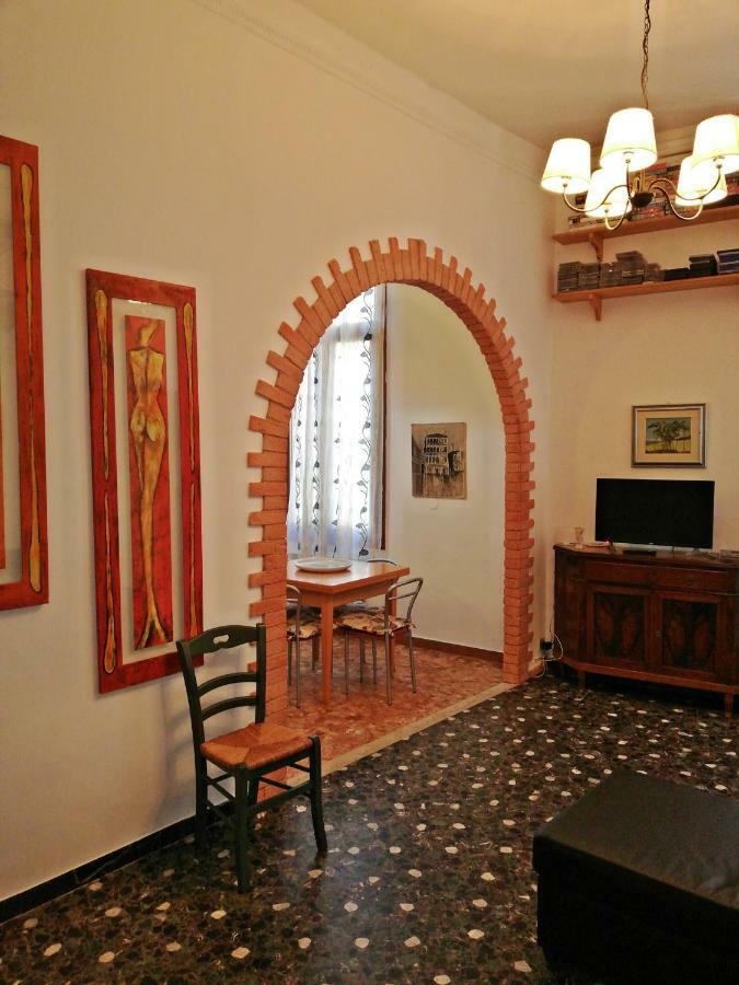 Balcone Sul Canale Venice Luaran gambar